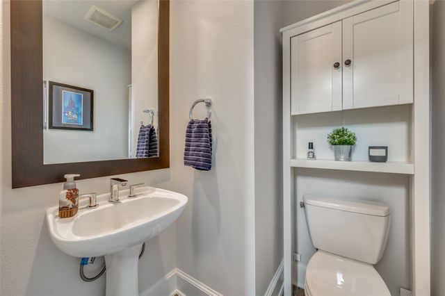 4629 Greenborough Lane, Dallas, TX 75219