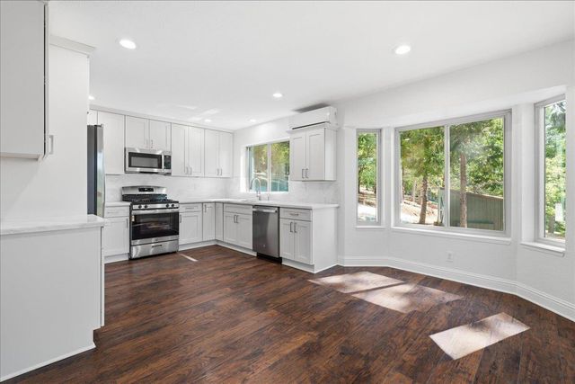 4057 Casselbarry Ct, Pollock Pines, CA 95726