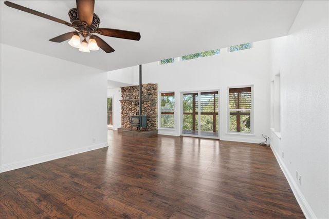 4057 Casselbarry Ct, Pollock Pines, CA 95726