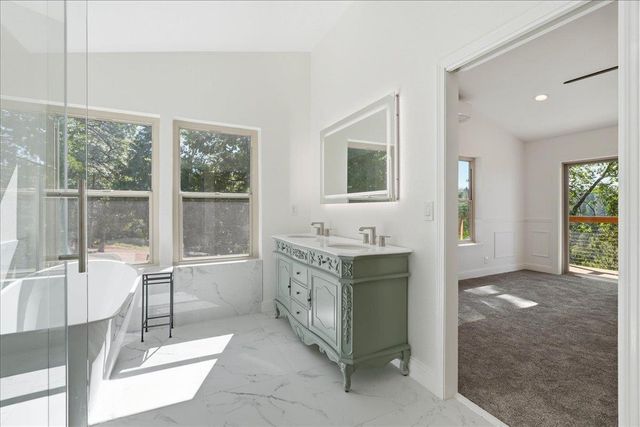 4057 Casselbarry Ct, Pollock Pines, CA 95726
