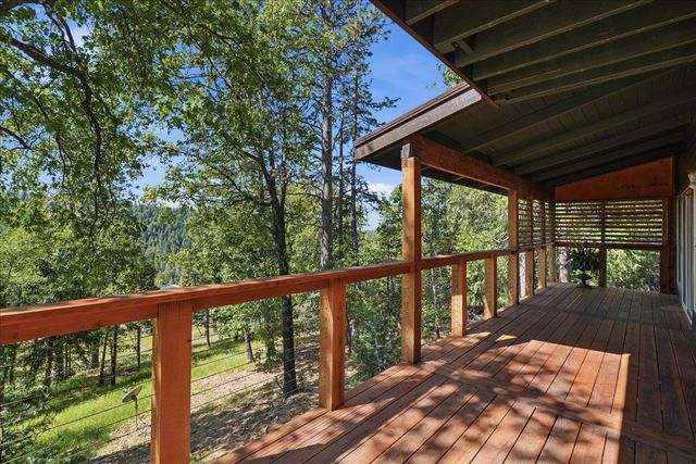 4057 Casselbarry Ct, Pollock Pines, CA 95726