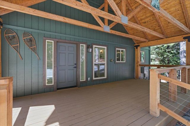 4057 Casselbarry Ct, Pollock Pines, CA 95726