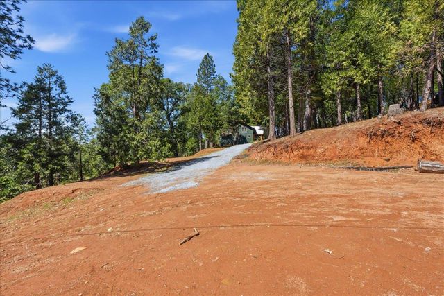 4057 Casselbarry Ct, Pollock Pines, CA 95726