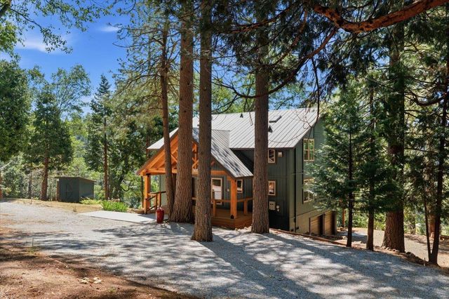 4057 Casselbarry Ct, Pollock Pines, CA 95726