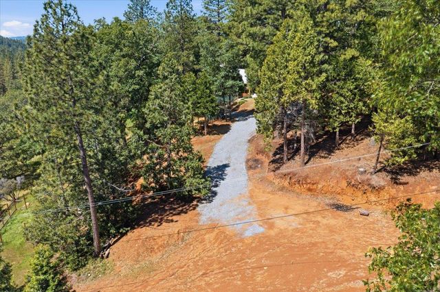 4057 Casselbarry Ct, Pollock Pines, CA 95726