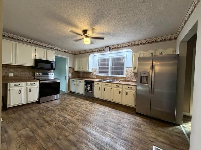 188 Rolling Acres Drive, Frankfort, KY 40601