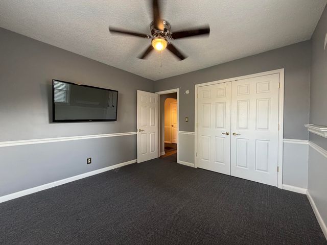 188 Rolling Acres Drive, Frankfort, KY 40601