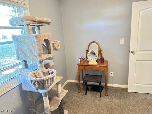 2194 Santom Road E, Stow, OH 44224