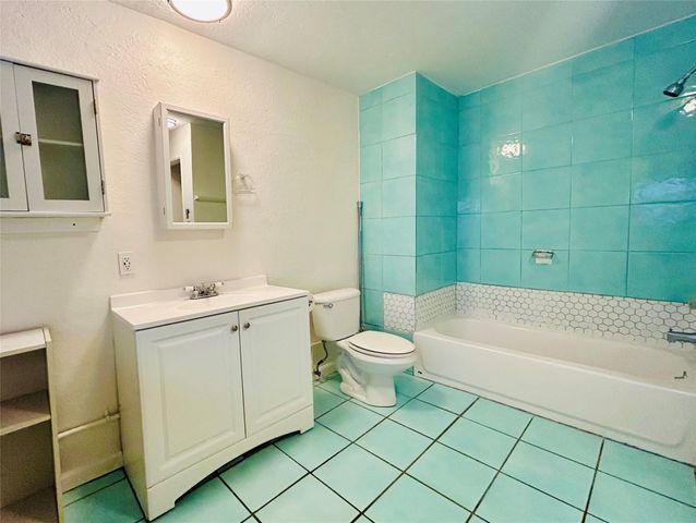 1412 NW 2nd Avenue, Fort Lauderdale, FL 33311