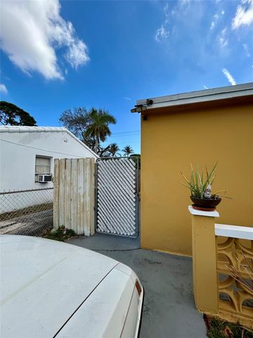 1412 NW 2nd Avenue, Fort Lauderdale, FL 33311