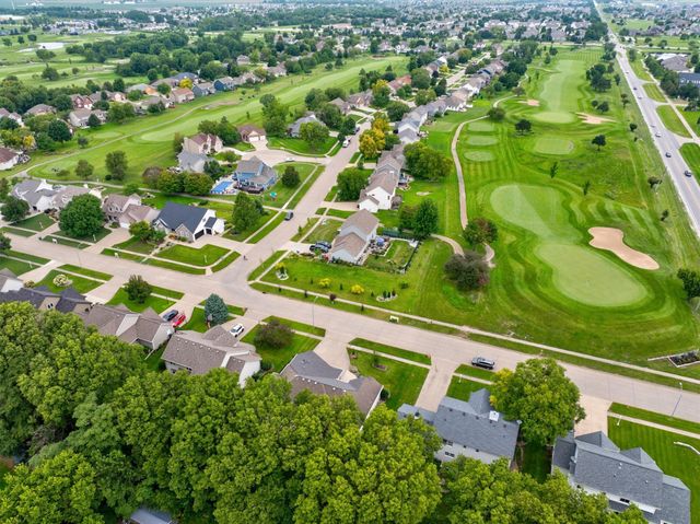 1009 NE 28th Street, Ankeny, IA 50021