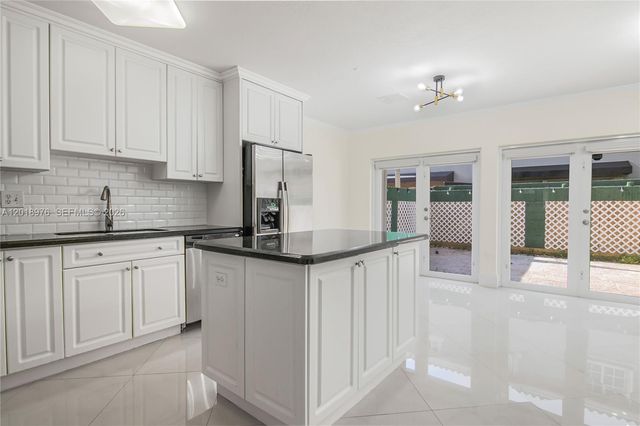 7773 SW 94TH LANE, Miami, FL 33156