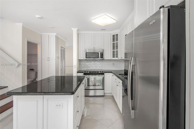 7773 SW 94TH LANE, Miami, FL 33156