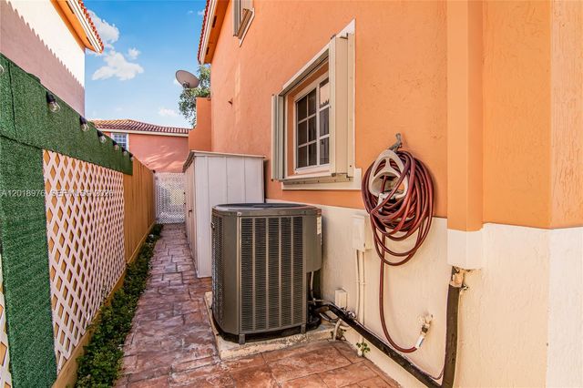 7773 SW 94TH LANE, Miami, FL 33156
