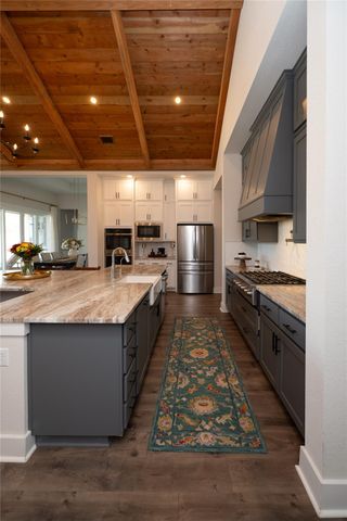 157 McNaughton DR, Liberty Hill, TX 78642