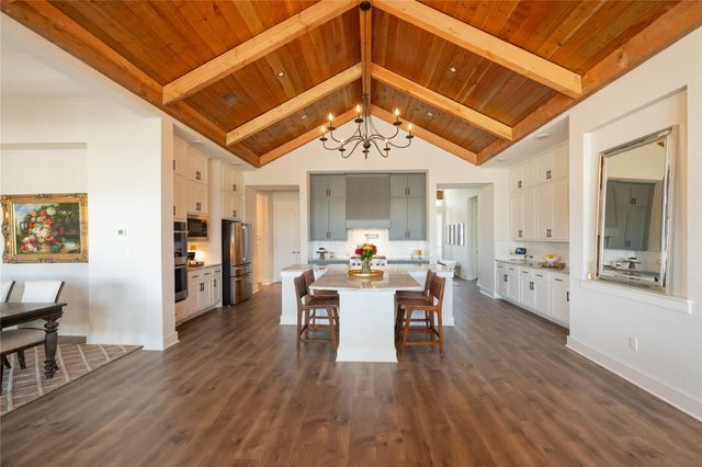 157 McNaughton DR, Liberty Hill, TX 78642