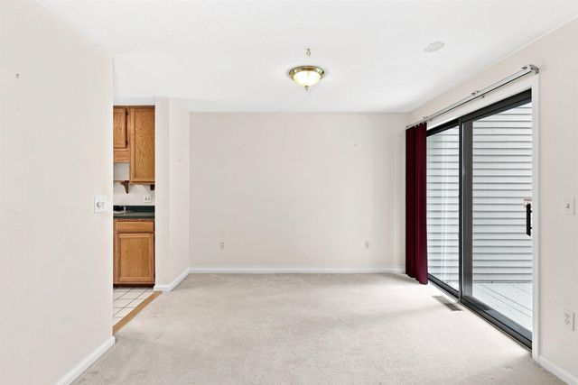 42 Dogwood Drive, Nashua, NH 03062