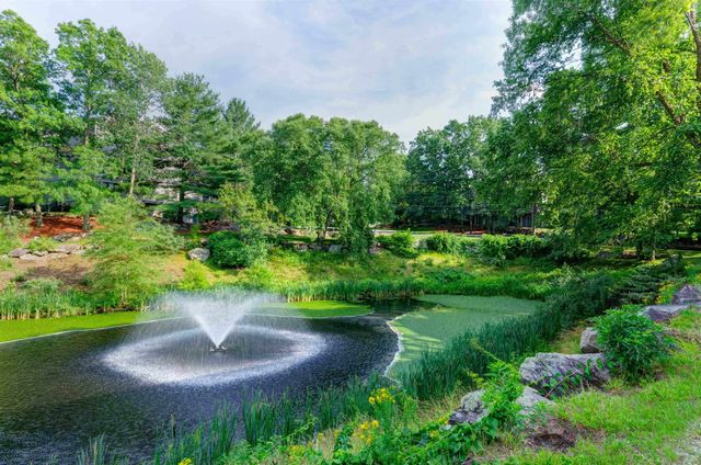 42 Dogwood Drive, Nashua, NH 03062
