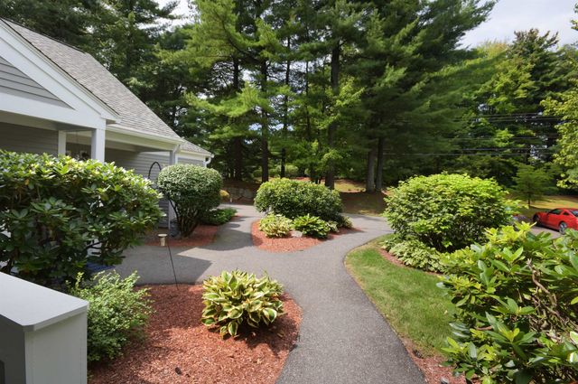 42 Dogwood Drive, Nashua, NH 03062