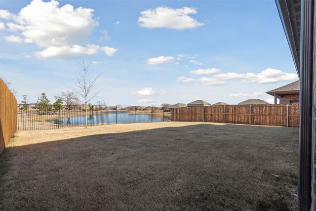 1420 Escondido Drive, Fort Worth, TX 76052