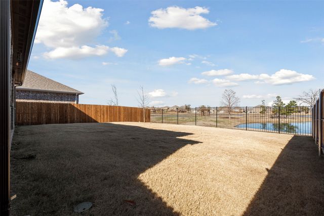 1420 Escondido Drive, Fort Worth, TX 76052
