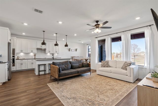 1420 Escondido Drive, Fort Worth, TX 76052