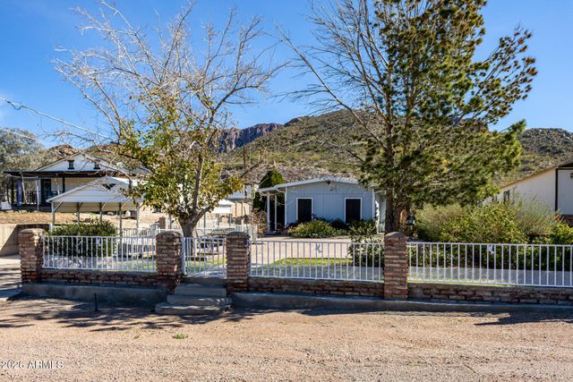 94 W ARNETT Drive, Superior, AZ 85173