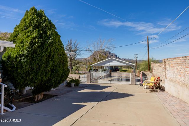 94 W ARNETT Drive, Superior, AZ 85173