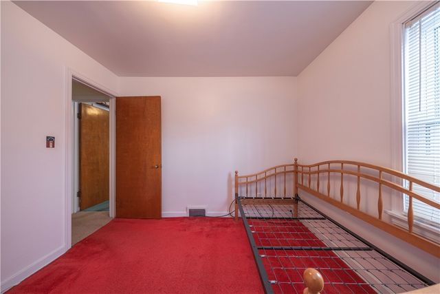 30 Crystal Pl, Oakmont, PA 15139