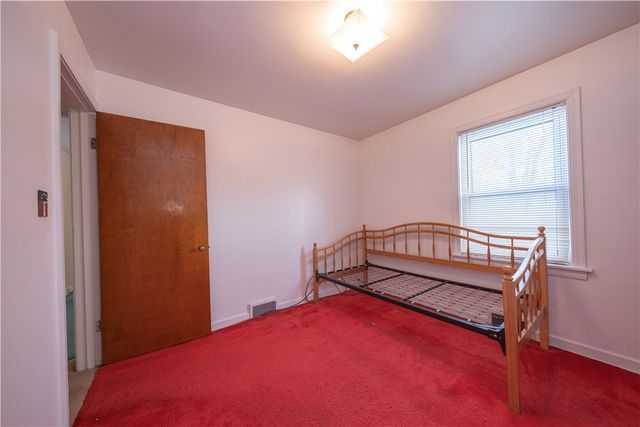 30 Crystal Pl, Oakmont, PA 15139