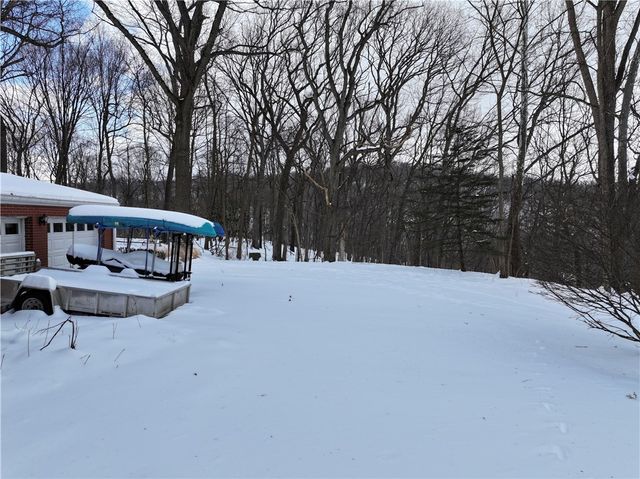 30 Crystal Pl, Oakmont, PA 15139