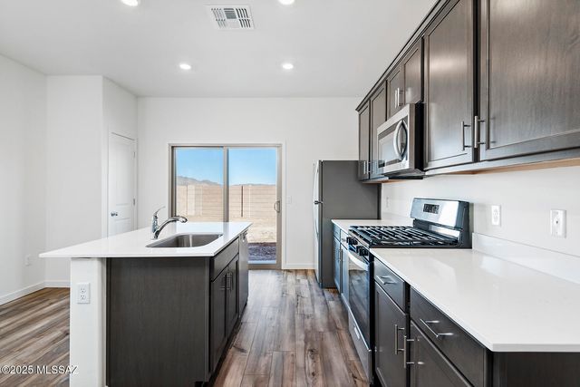 7310 W Coastal Plain Way, Tucson, AZ 85757