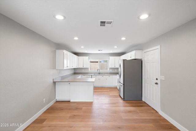 5220 N 21st Avenue, Phoenix, AZ 85015