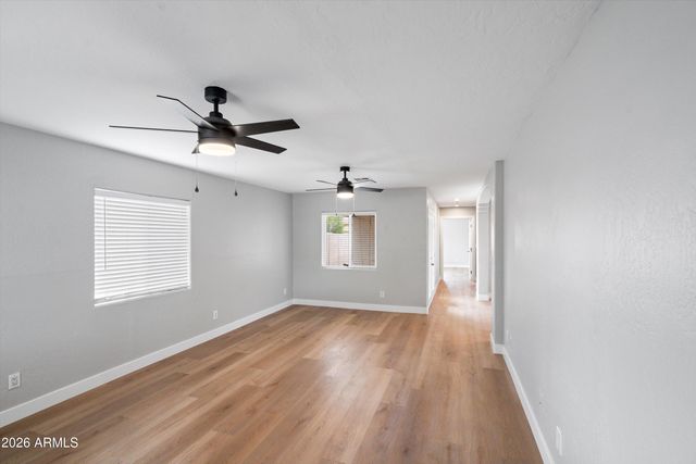5220 N 21st Avenue, Phoenix, AZ 85015