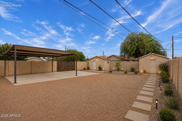 5220 N 21st Avenue, Phoenix, AZ 85015
