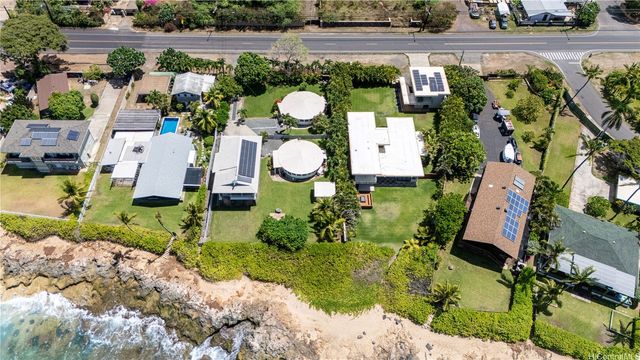 84-485 FARRINGTON Highway, Waianae, HI 96792