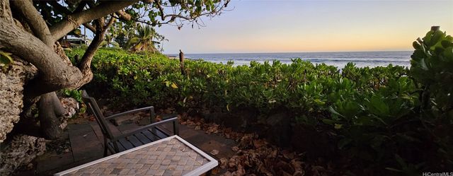 84-485 FARRINGTON Highway, Waianae, HI 96792