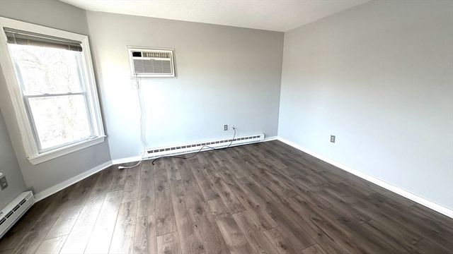 452 Main St 5, Melrose, MA 02176