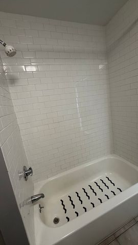 452 Main St 5, Melrose, MA 02176