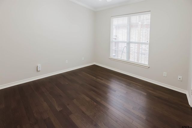 1928 Hollylake Cir, Tyler, TX 75703