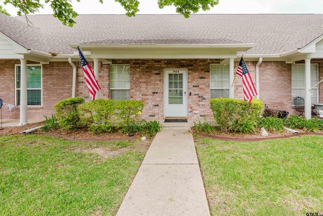 1928 Hollylake Cir, Tyler, TX 75703