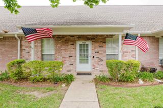 1928 Hollylake Cir, Tyler, TX 75703