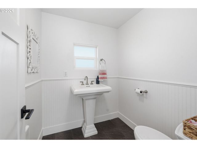 88160 HUSTON Rd, Veneta, OR 97487