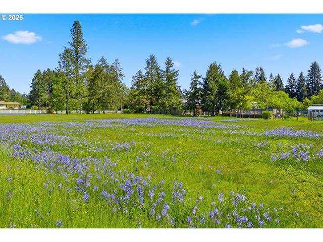 88160 HUSTON Rd, Veneta, OR 97487