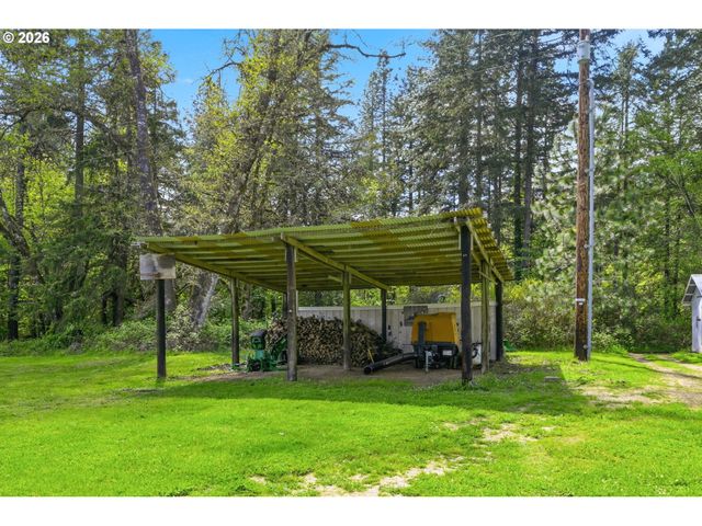 88160 HUSTON Rd, Veneta, OR 97487