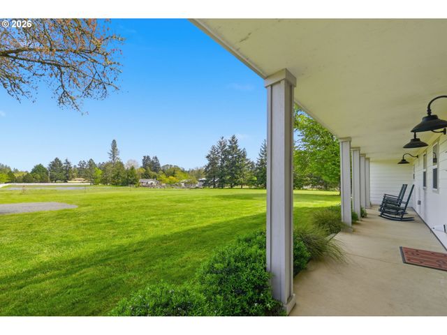 88160 HUSTON Rd, Veneta, OR 97487