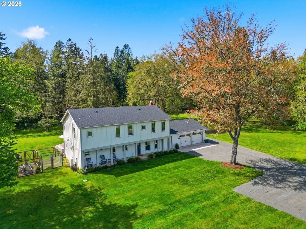 88160 HUSTON Rd, Veneta, OR 97487