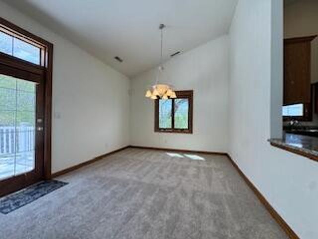 267 Cardinal LANE, Hartland, WI 53029