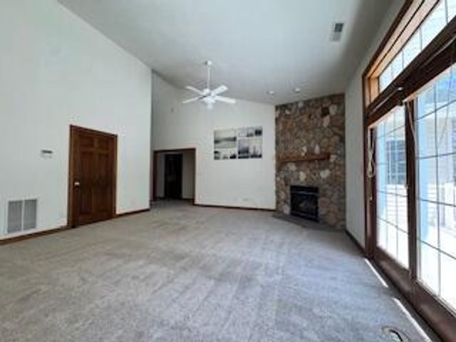 267 Cardinal LANE, Hartland, WI 53029