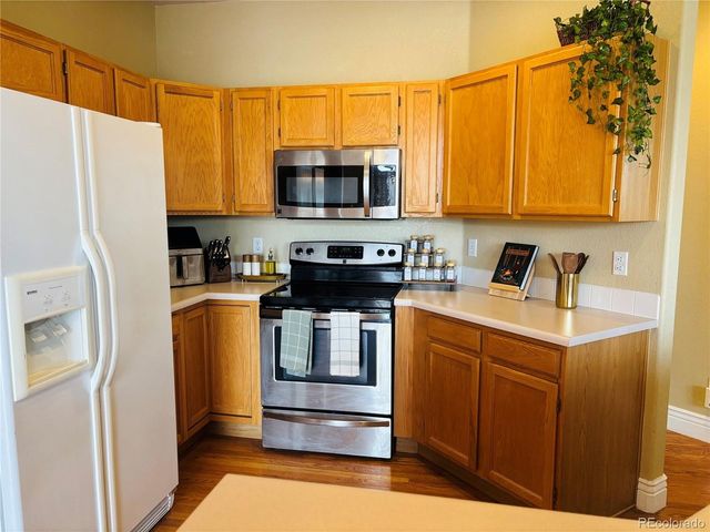 9882 Sylvestor Rd, Highlands Ranch, CO 80129